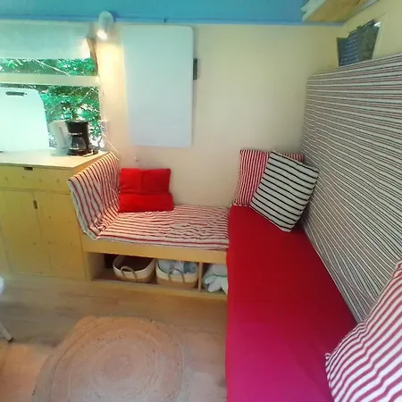 Pipowagen Op Erve De Weijenberg Empe