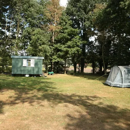 Pipowagen Op Erve De Weijenberg Camping *